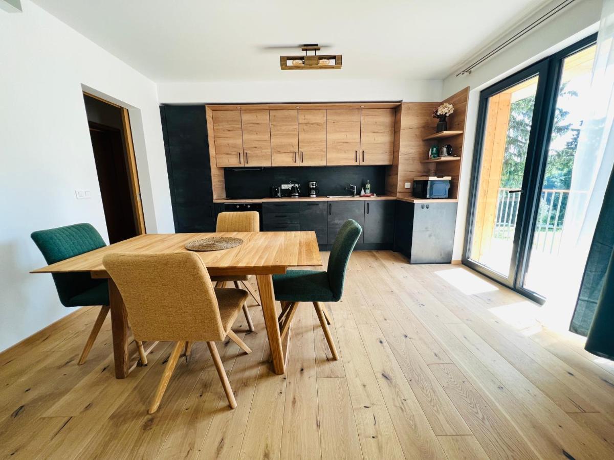 Family 2 Bedroom Ski&Bike Apartment With Terrase Janske Lazne Luaran gambar